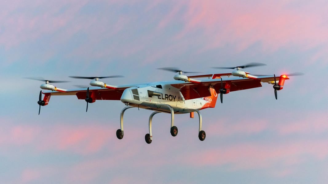 Elroy Air Autonomous Hybrid Electric VTOL Makes Historic First Flight
