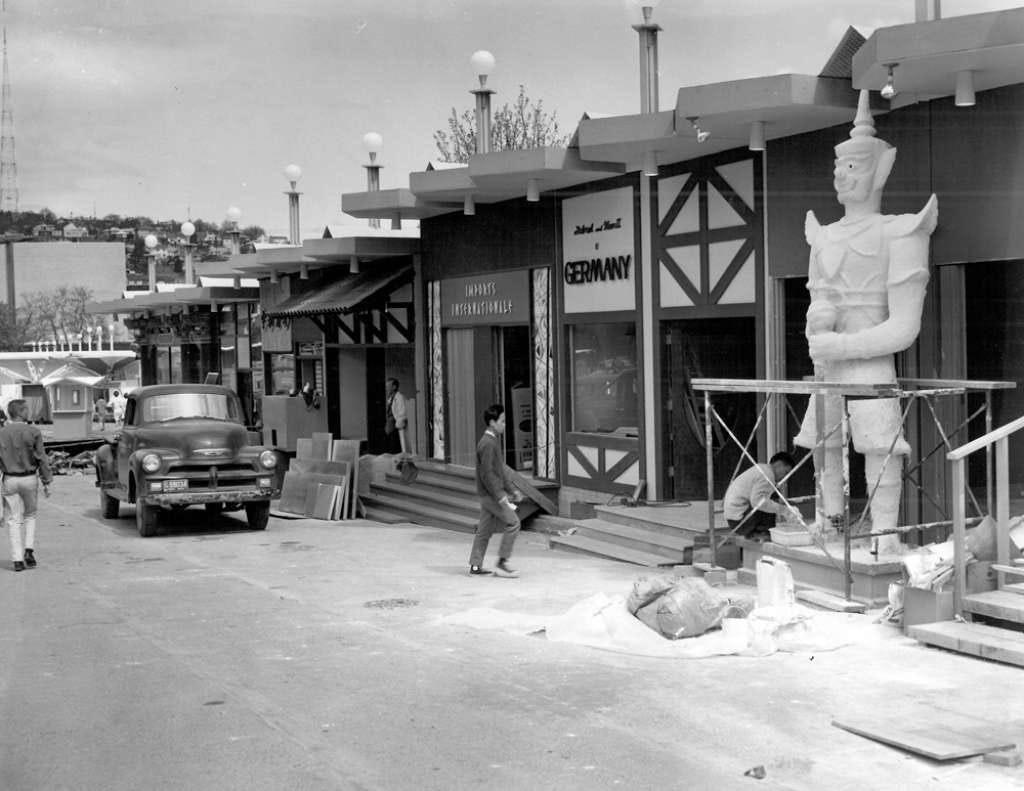 Incredible Photographs of the 1962 Seattle World&#8217;s Fair