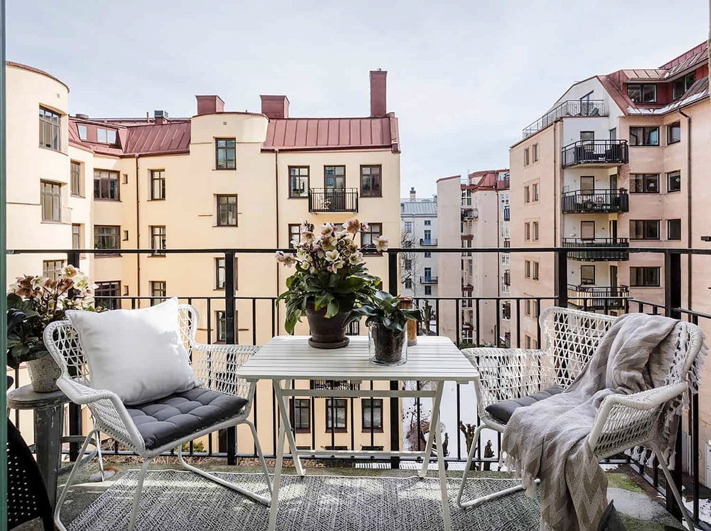 21+ Incredibly Inspiring Apartment Balcony Design Ideas