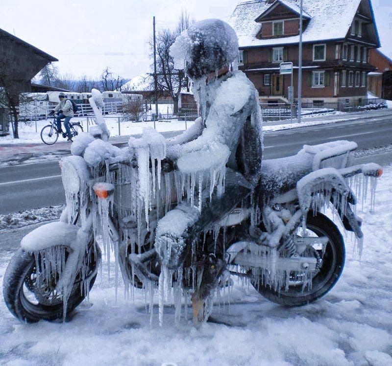 How to stay warm on a motorcycle