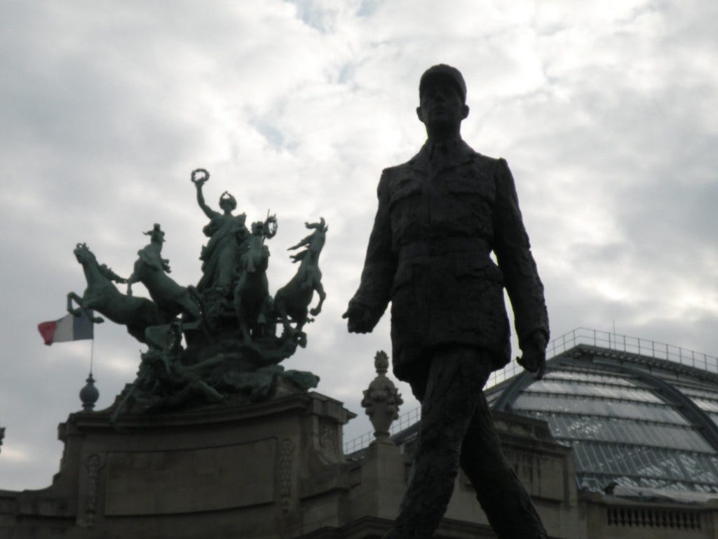 PARIS : Grand Palais et statue du Général de Gaulle | Flickr