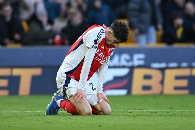 Arsenal appear to suffer another injury blow in Wolves clash