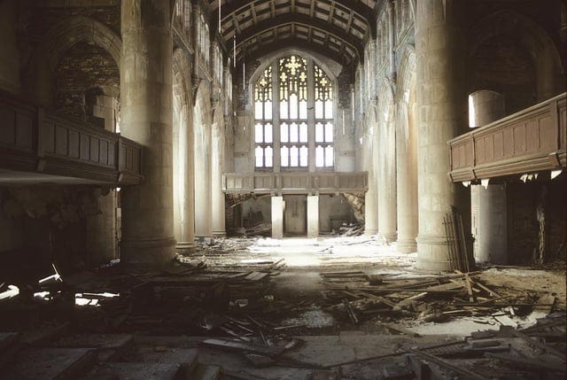 r/abandoned - City Methodist Church Interior