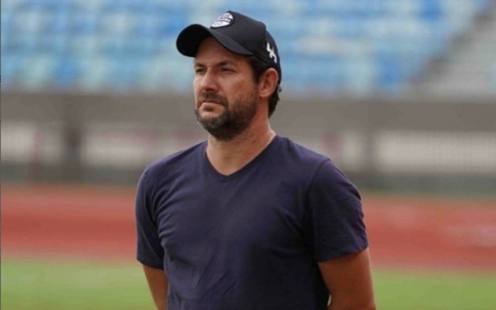 Técnico de futebol Lucas Oliveira — Foto: Reprodução/Redes Sociais