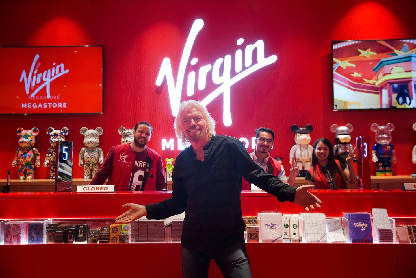 Sir Richard Branson - At Virgin Megastore Dubai
