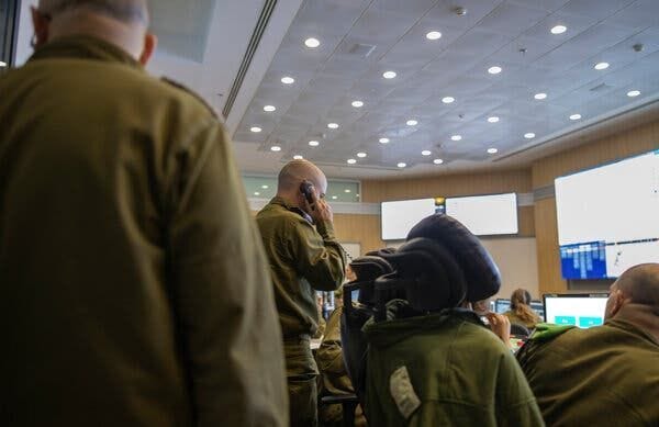 Klik om te vergroten Israëlisch militair commandocentrum Tel Aviv