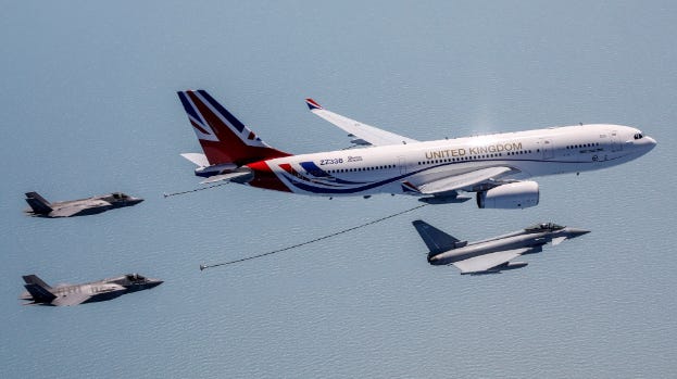 Jet planes meeting in the air to be refuelled