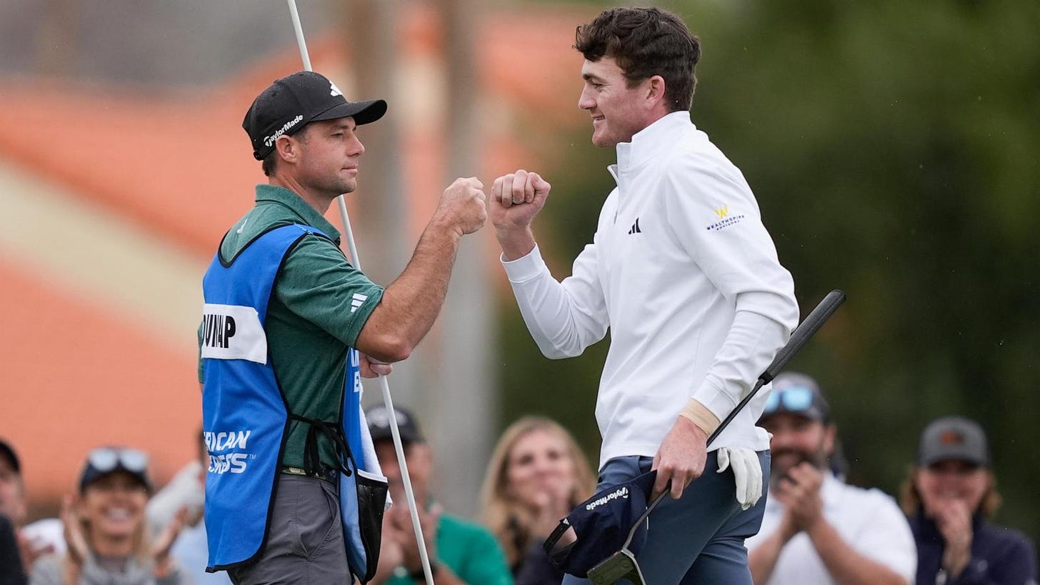 Nick Dunlap shoots 60, takes 3-shot lead in search of PGA Tour's first  amateur victory since 1991 - ABC News