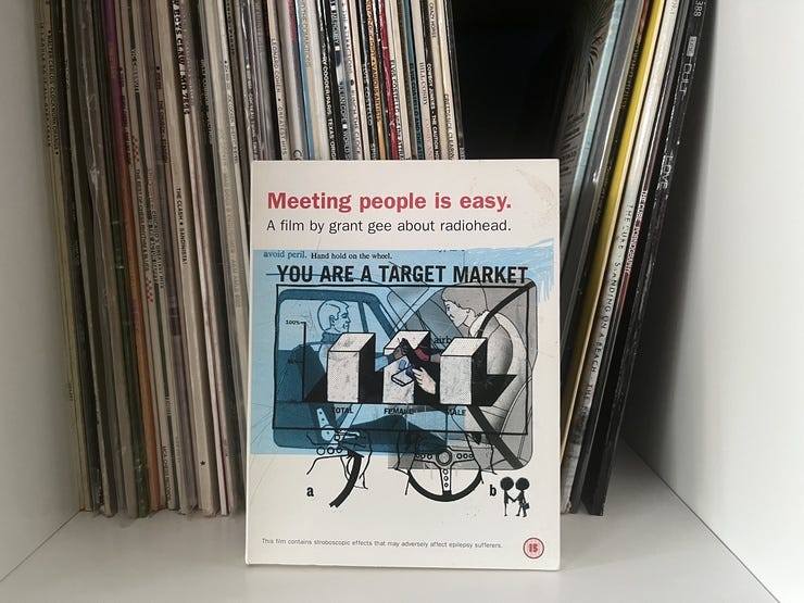 De documentaire Meeting People Is Easy van Grant Gee uit 1998