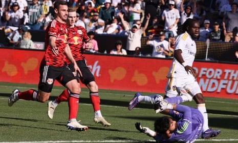 LA Galaxy 2-1 New York Red Bulls: MLS Cup final – as it happened | MLS |  The Guardian