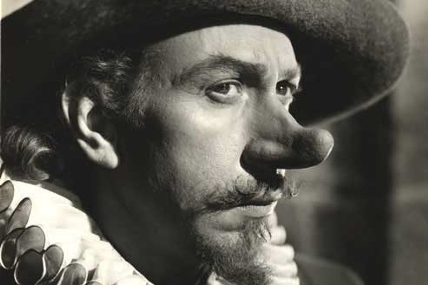 Classic Film Review: Jose Ferrer IS “Cyrano de Bergerac” (1950) | Movie  Nation