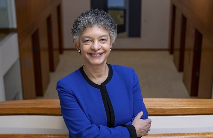 Susan Collins Takes Office as Boston Fed Chief, Making History - Bloomberg