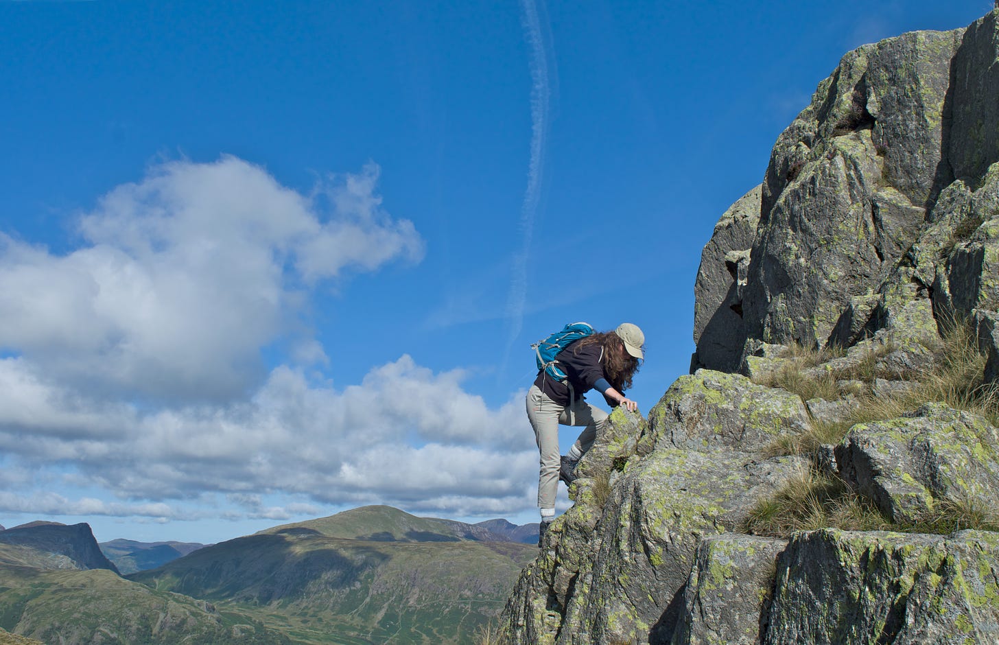 scrambling on tuff rocks