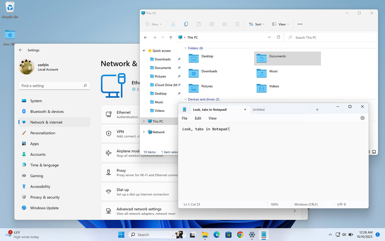 Windows 11 screenshot with Settings, File Explorer, and Notepad