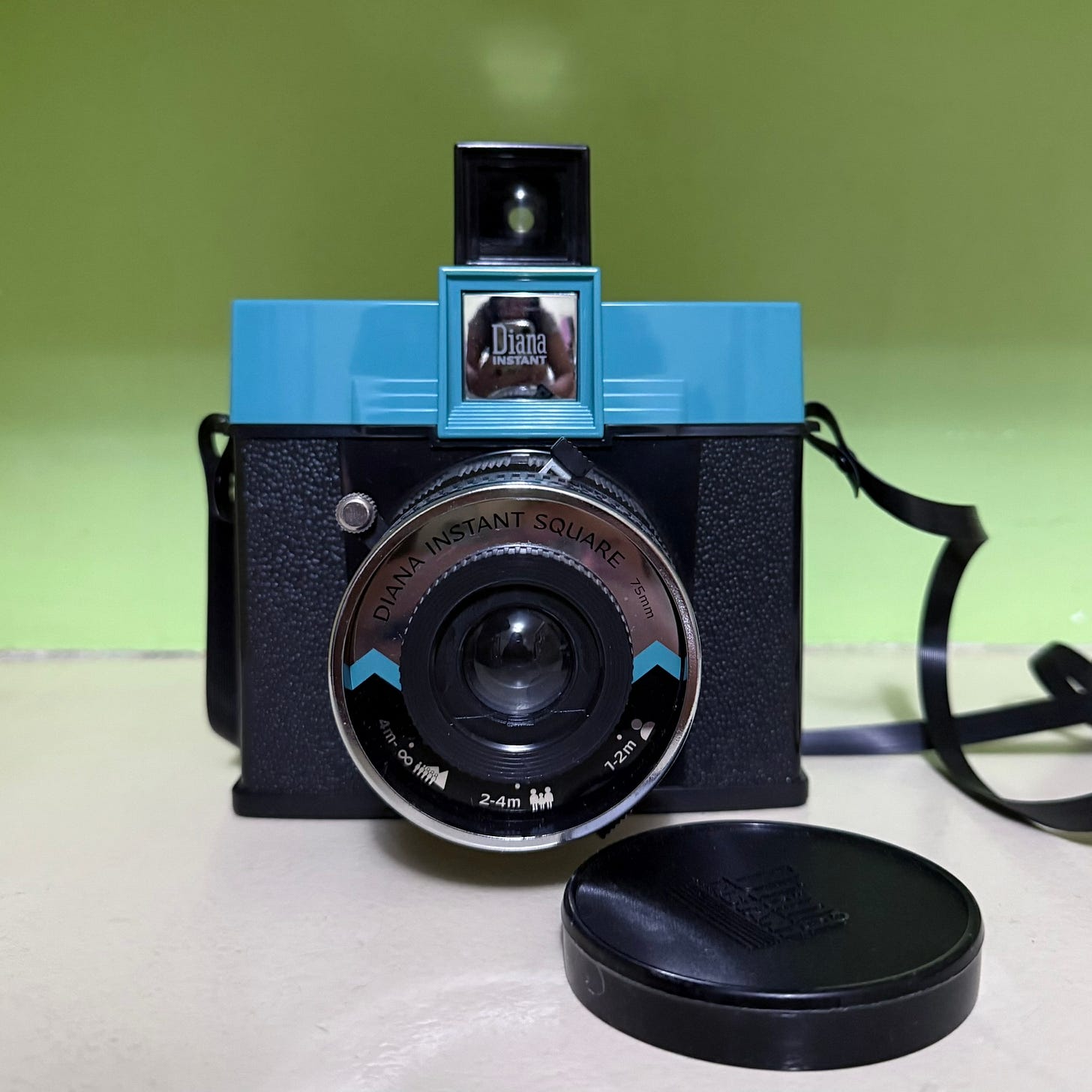 Lomography Diana Instant Square