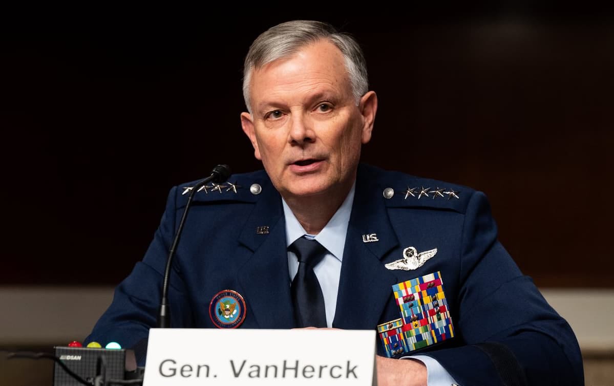 Glen D. VanHerck, general de Estados Unidos afirma que México alberga ...