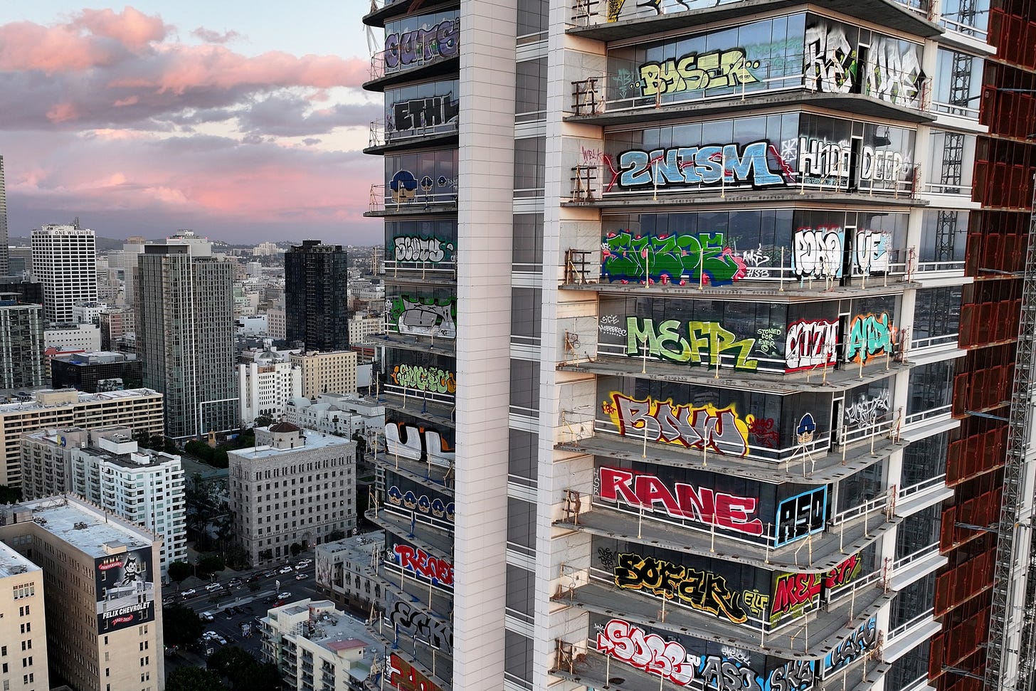 Los Angeles Officials Start Process That May Lead to Takeover of Graffitied  Skyscraper