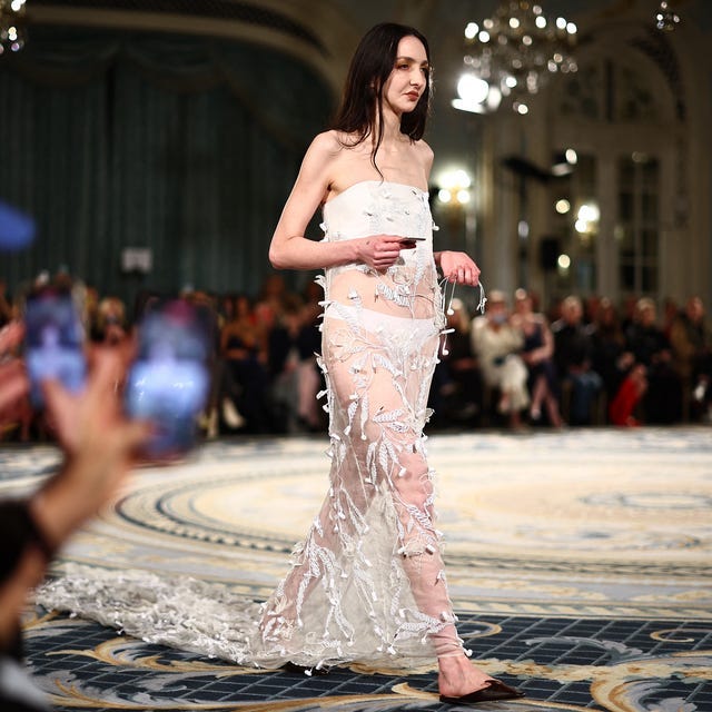 Conner Ives Designed a Wedding Dress Covered in Apple Headphones