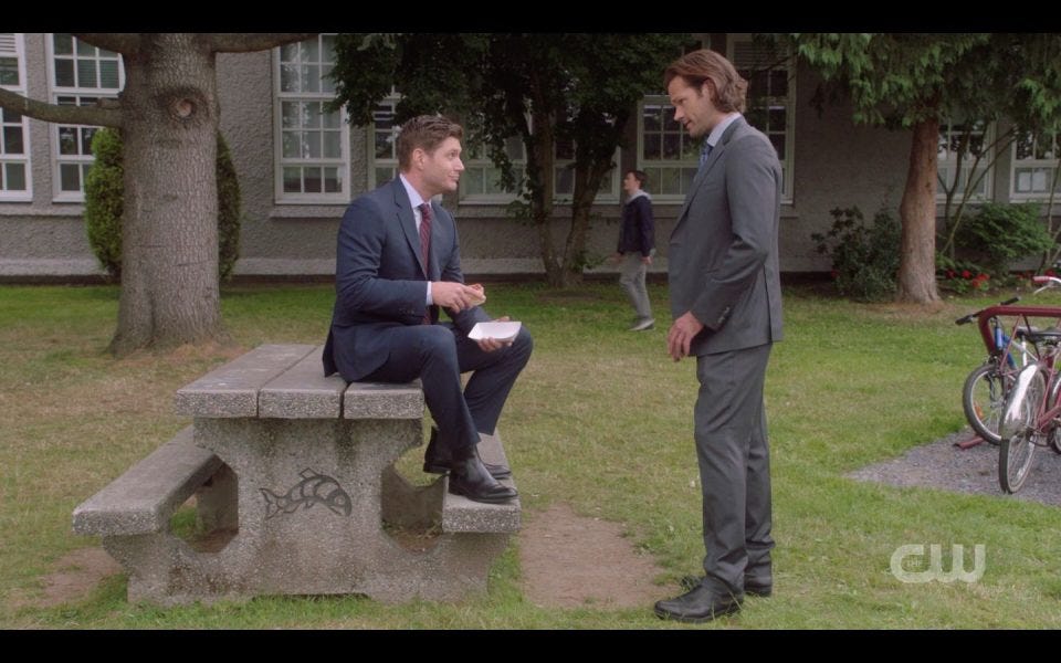 DEan eating hot dog for Sam bulge SPN 1504