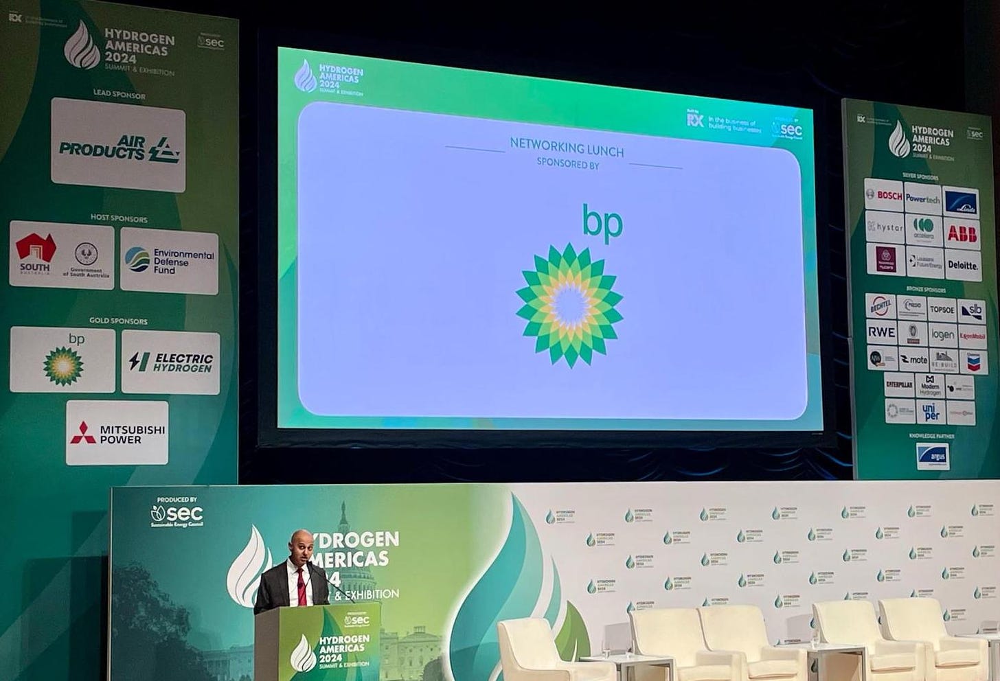 A photo of the Hydrogen Americas Summit 2024 "networking lunch," sponsored by BP.