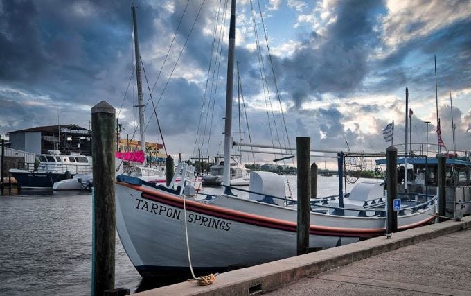 Boat alongside dock in Tarpon Springs
