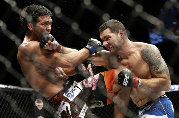 chris weidman takes out mma ufc lyoto machida images 2014