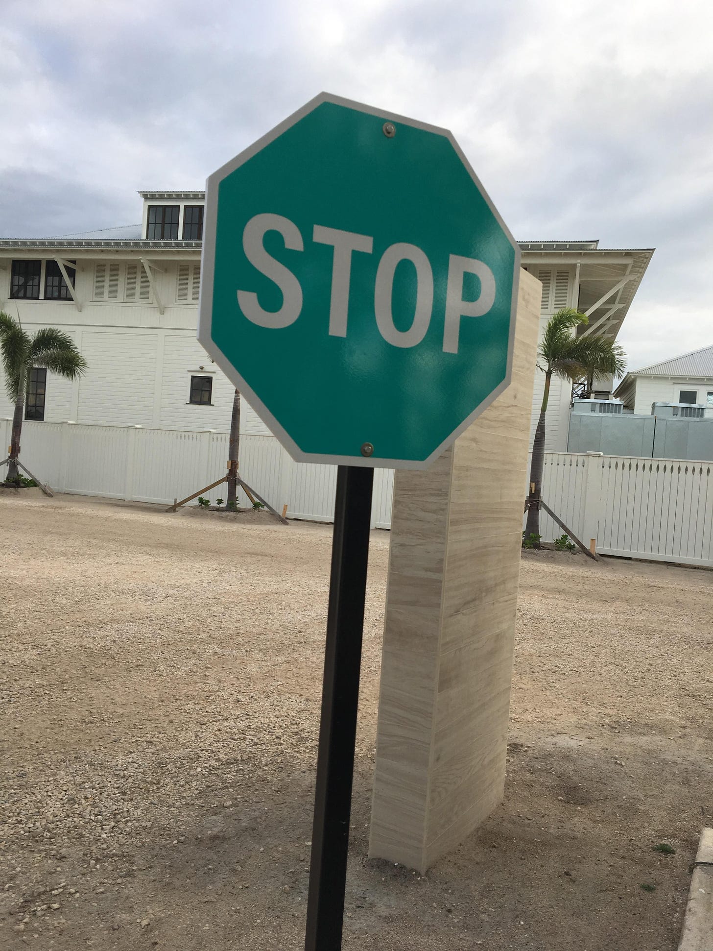 a green stop sign | Green stop sign, Stop sign, Reaction pictures