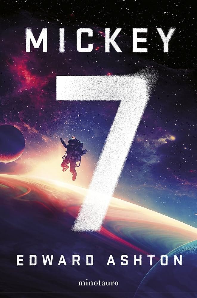 Mickey7 (Ciencia Ficción) : Ashton, Edward, Saito, Simon: Amazon.es: Libros