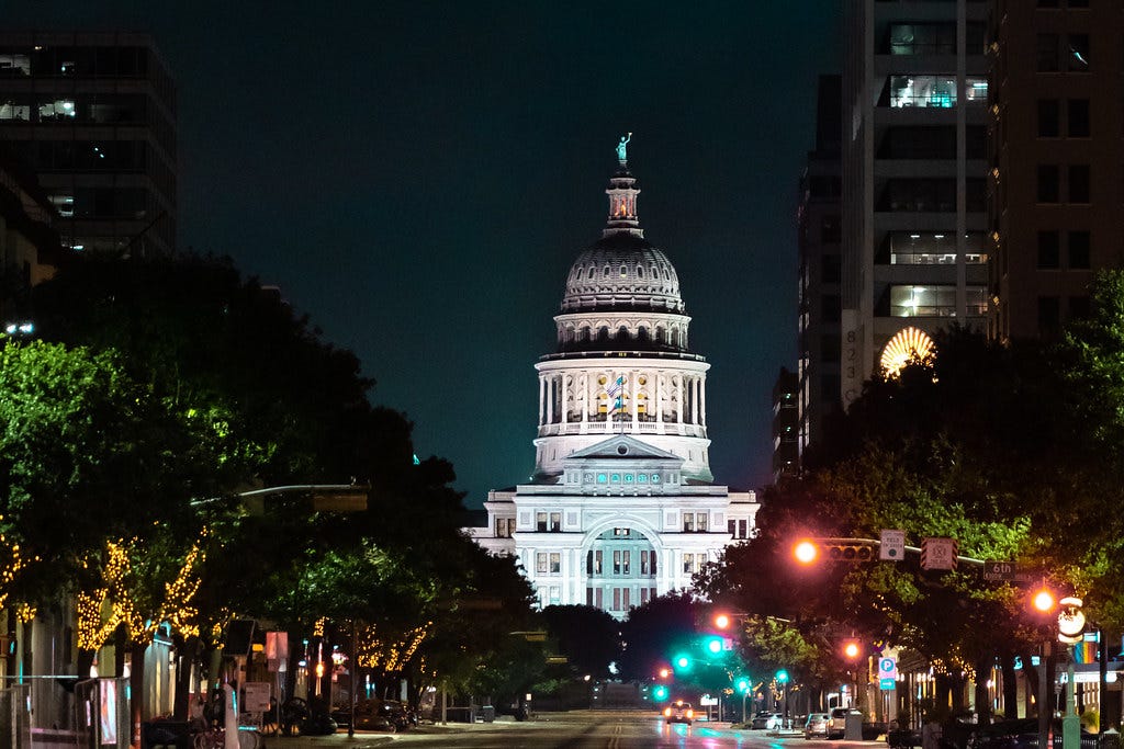 Texas State Capitol Building - Austin, Texas | Night shot of… | Flickr