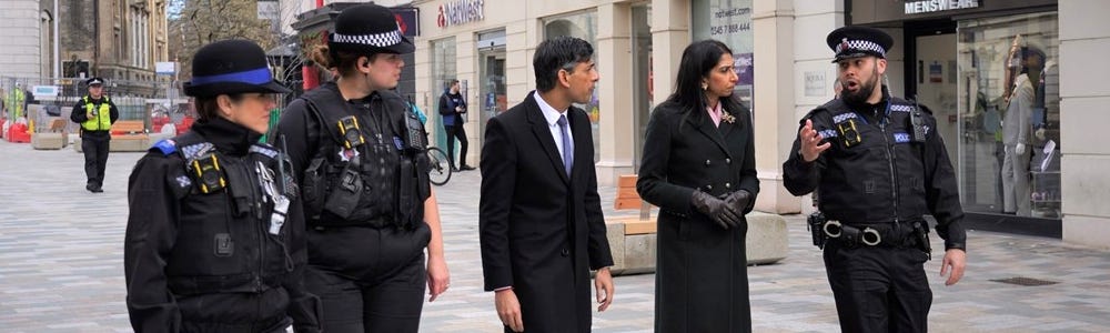 Essex Police PCSO Sonia Viner, PC Vicky Melhuish, PM Rishi Sunak, Home Secretary Suella Braverman and Sgt Matt Collins in Chelmsford High Street