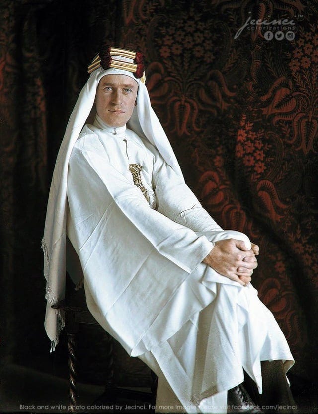 r/HistoryPorn - The real Lawrence of Arabia (Thomas Edward Lawrence) - 1918 [691*900] colorized