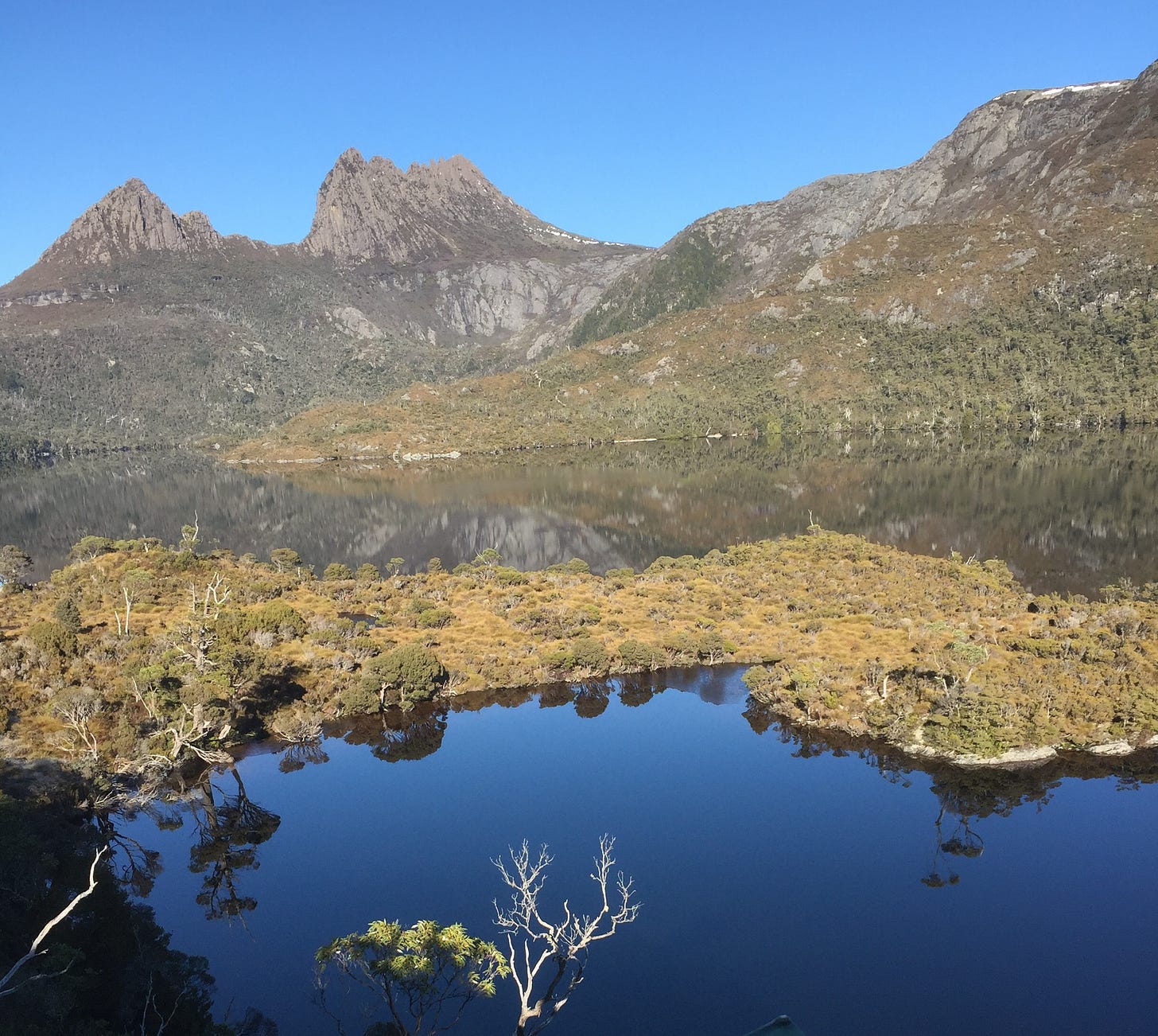 Cradle Mountain on a clear day in Tasmania