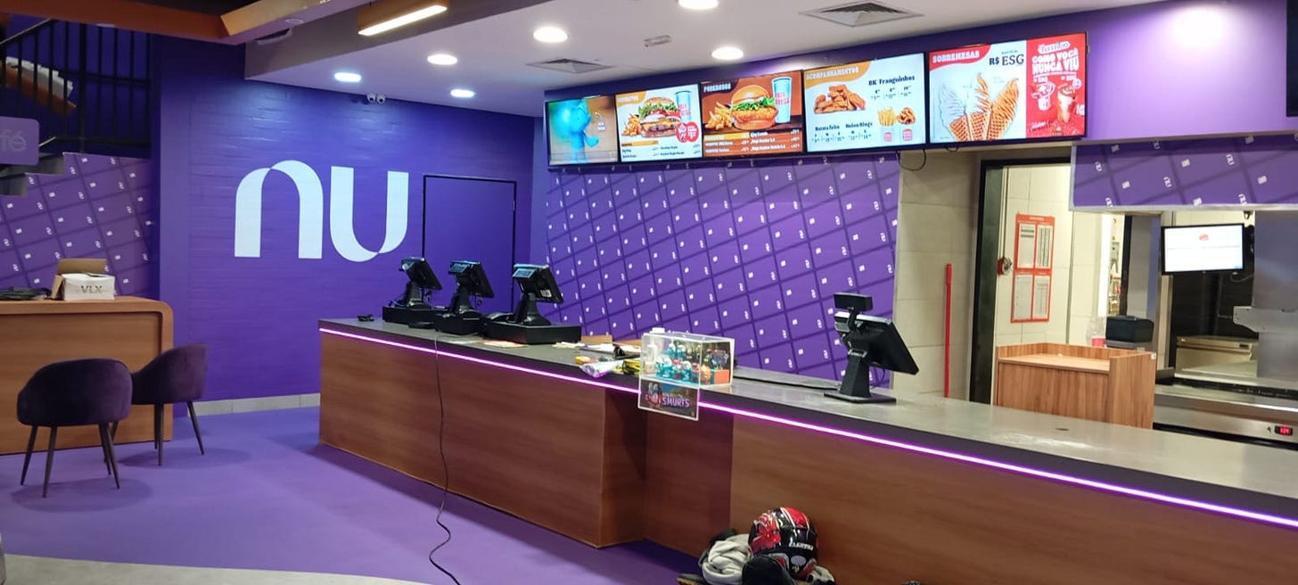 Em ação com Burger King, Nubank abre na Avenida Paulista a sua primeira  'não agência' - ISTOÉ DINHEIRO