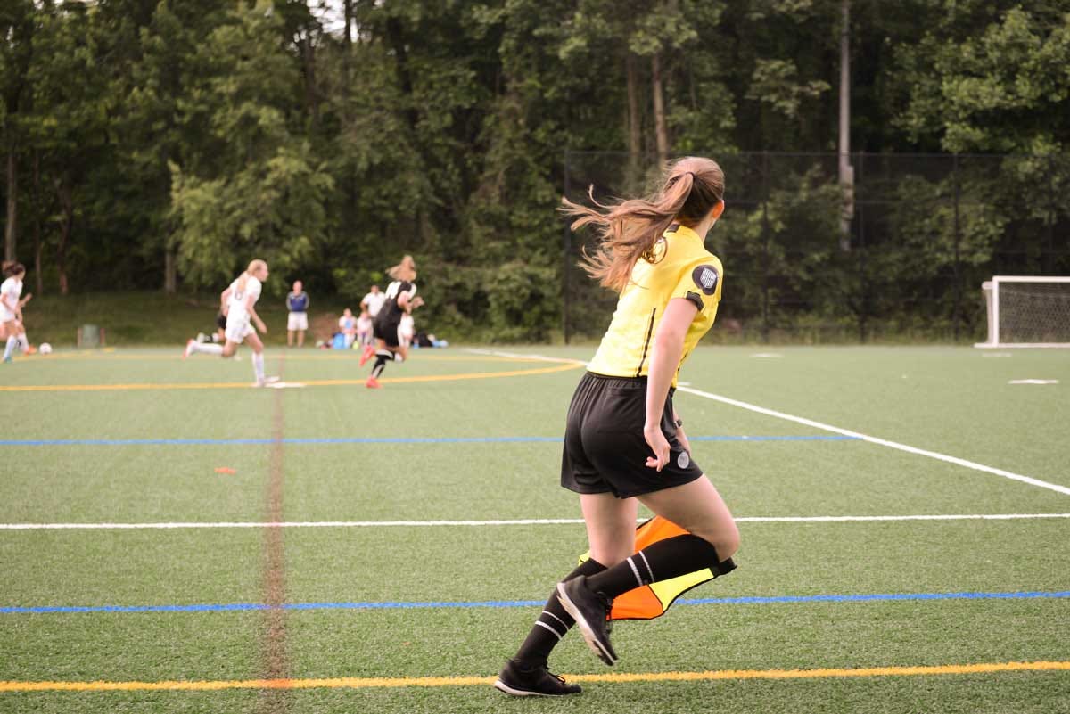Why should you become a youth soccer referee? |