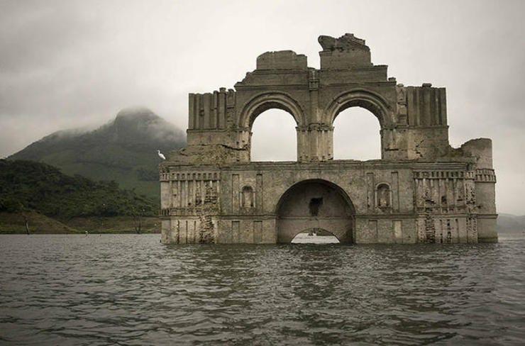 400-Year-Old Church Emerges From Waters in Mexico via @themindcircle