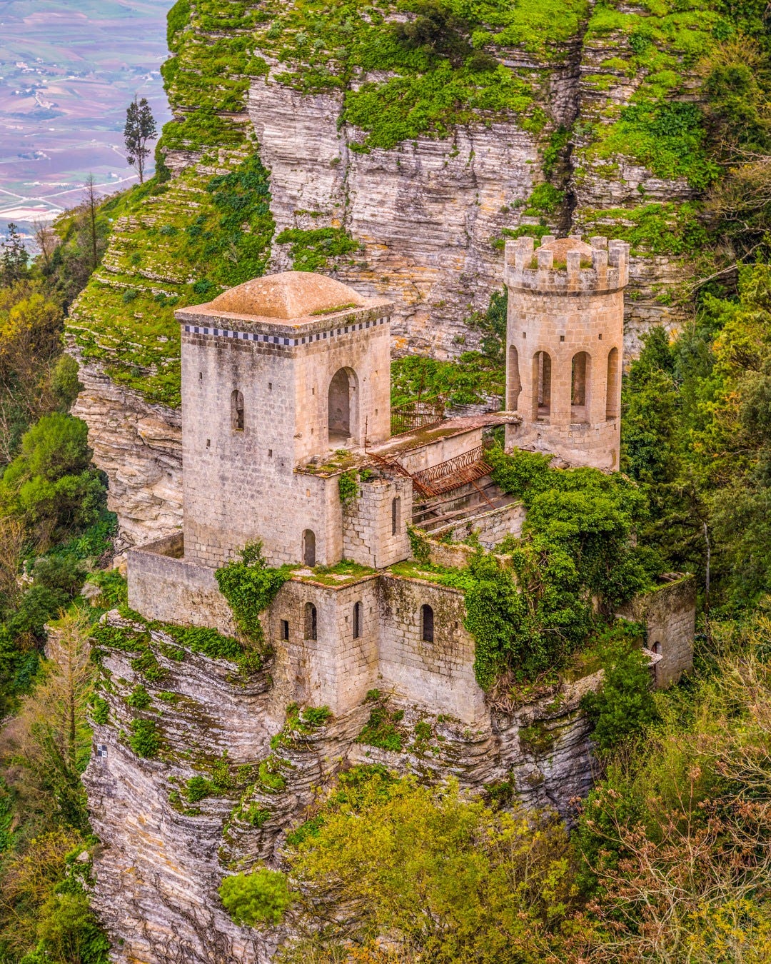 May be an image of Stari Most and castle