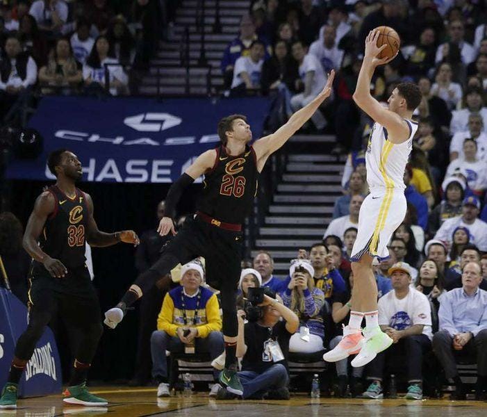 golden state warriors beat cleveland cavaliers nba