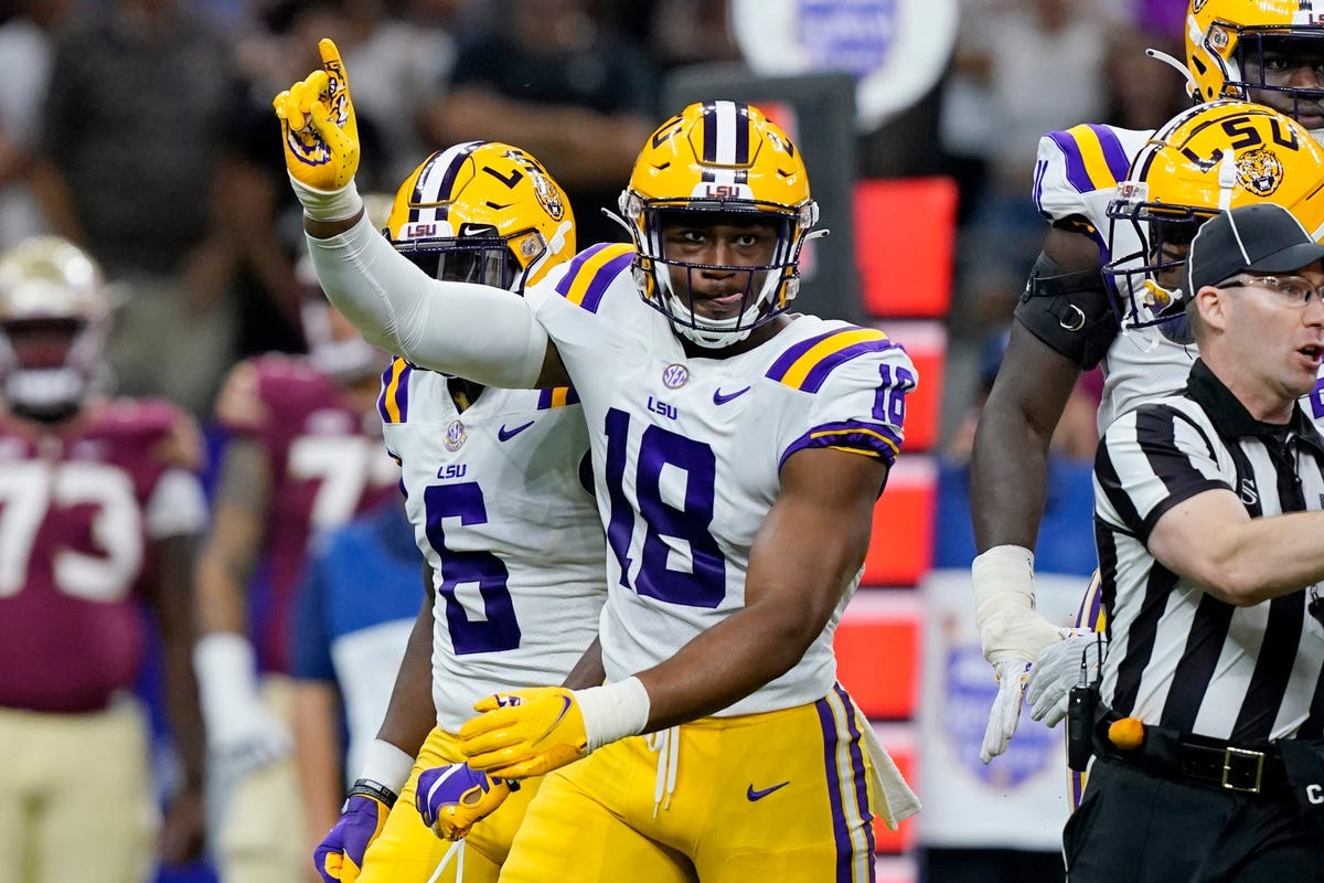 LSU football's BJ Ojulari expected to return against Mississippi State