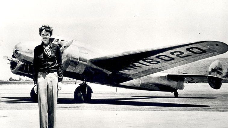 Amelia Earhart, 87 años de su último vuelo: ¿Qué ocurrió?