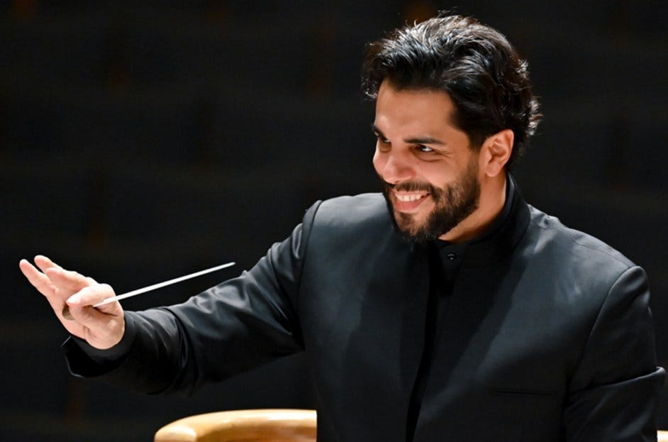 L.A. Opera nombra a Domingo Hindoyan como su nuevo director musical