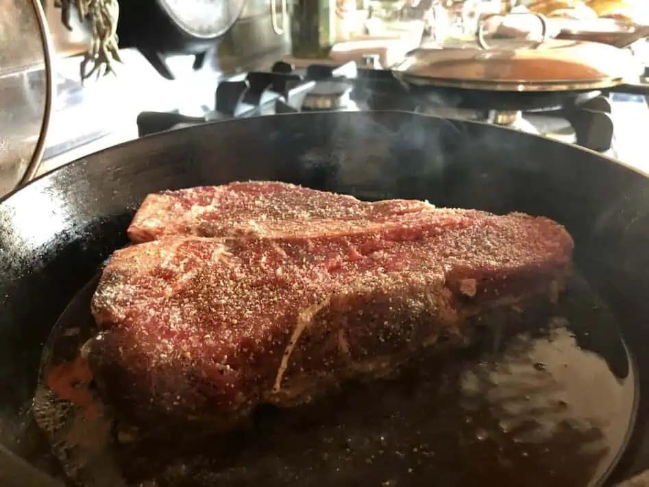 Perfect Pan-Seared Thick-Cut Steak (Bistecca alla Fiorentina) - Biting at  the Bits