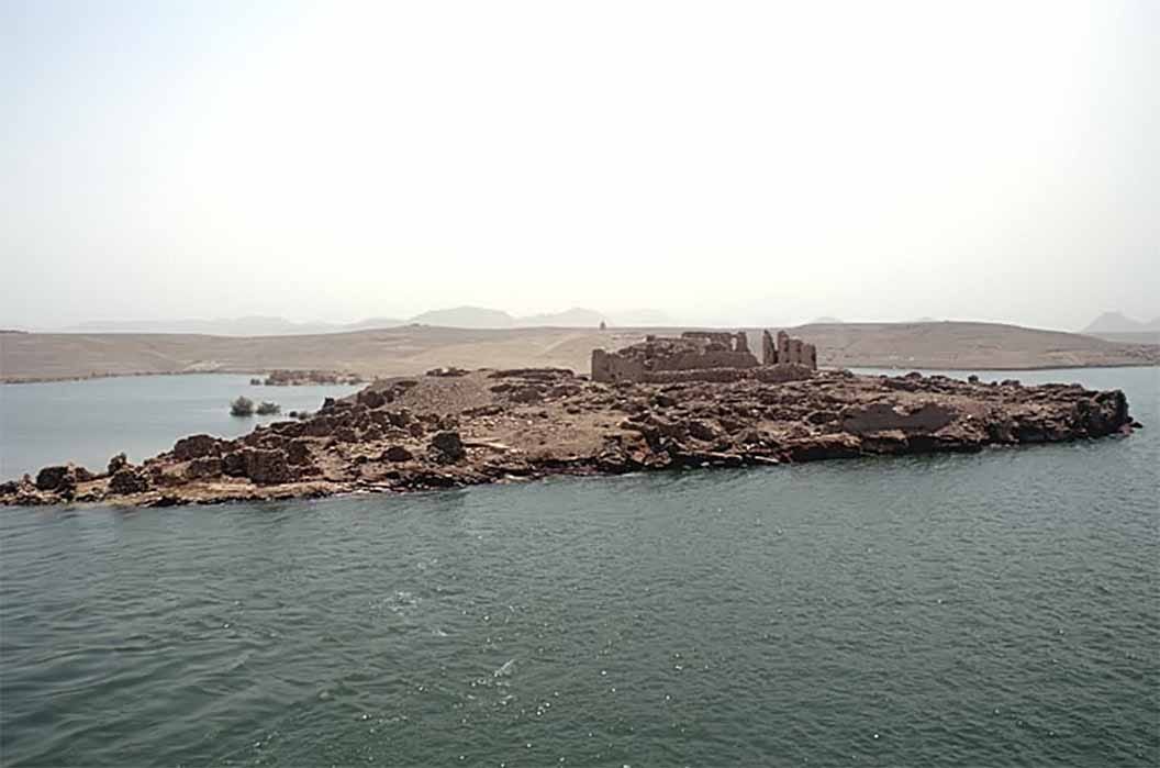 Island of Qasr Ibrim in the Lake Nasser ( Roland Unger/CC BY-SA 4.0)