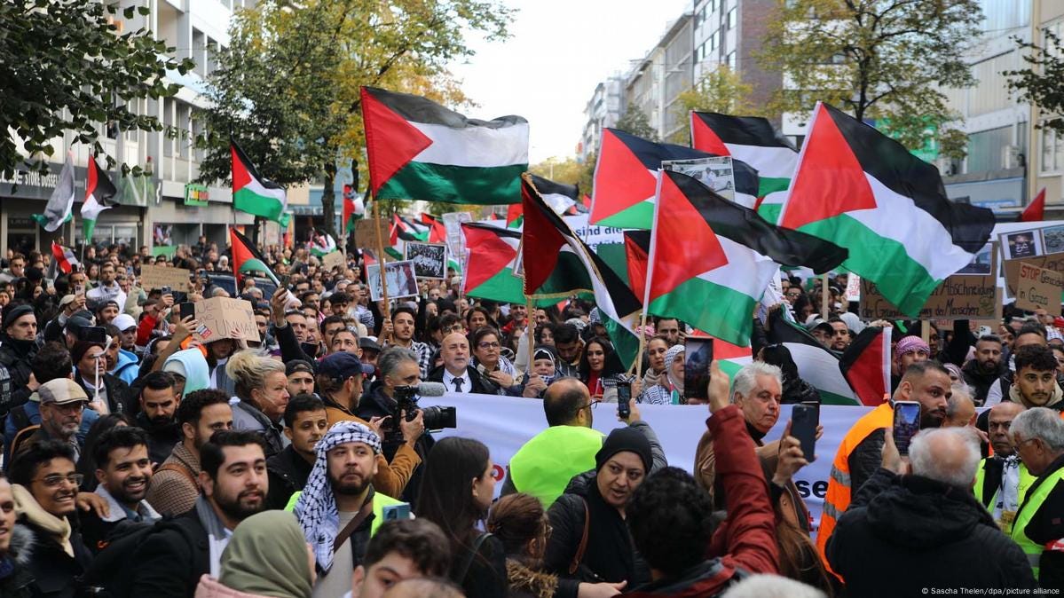 Germany: Thousands march in support of Gazans – DW – 10/21/2023