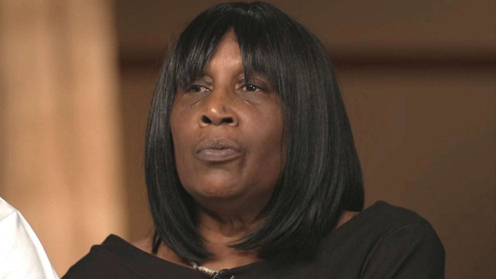 Tyre Nichols' parents vow to get justice following release of police camera  footage - ABC News