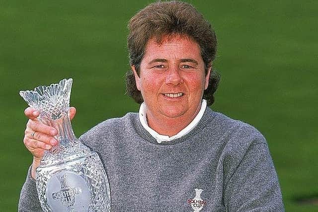 Winning European captain Dale Reid shows off the Solheim Cup during the 2000 Solheim Cup at Loch Lomond. Picture: Stephen Munday/Allsport.