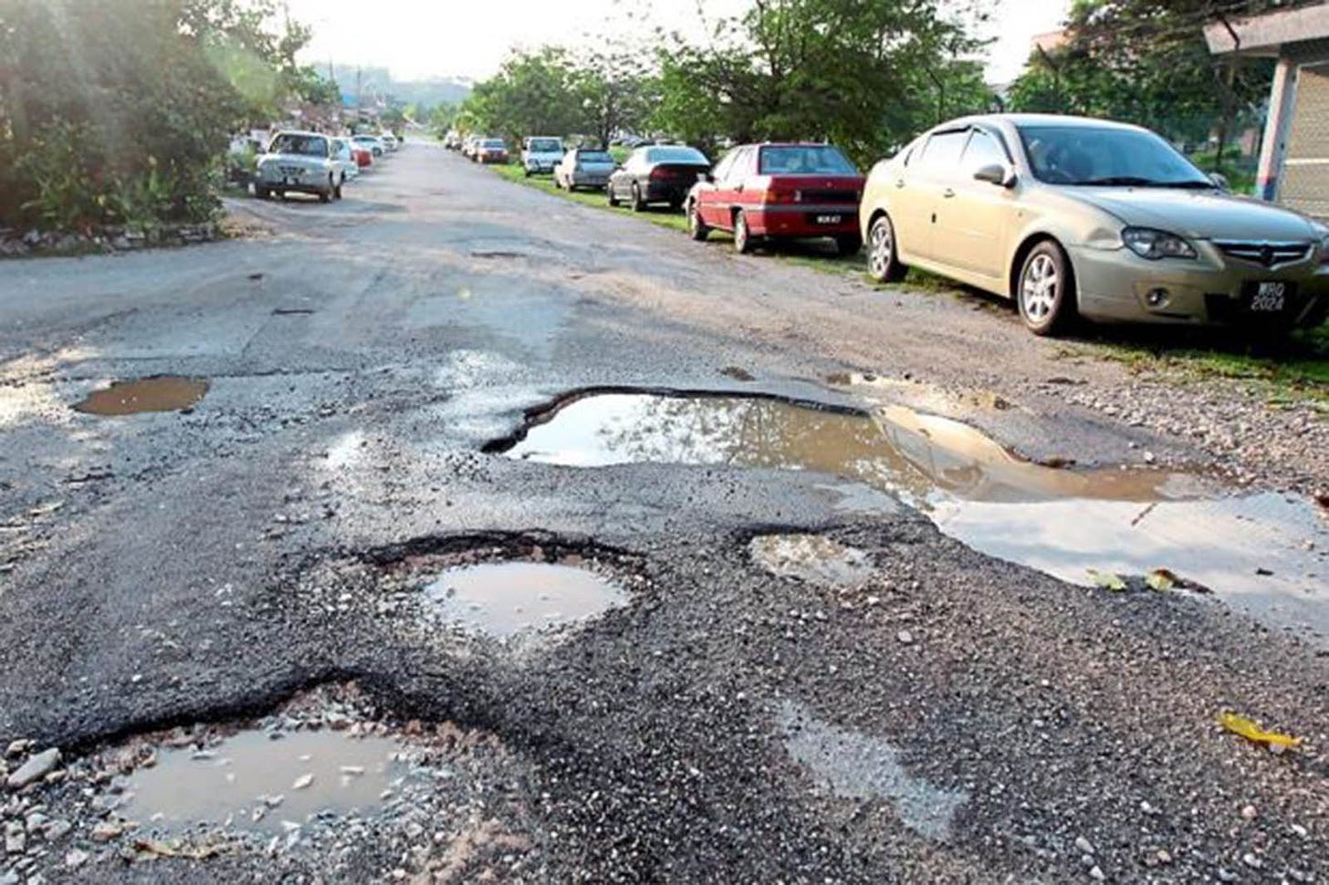 Why are there so many potholes in Malaysia? | WapCar