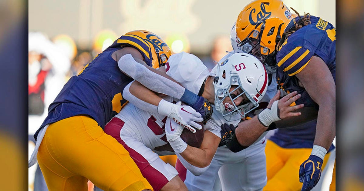Big Game: Cal rallies past Stanford in wild 4th quarter on 40th anniversary  of The Play - CBS San Francisco