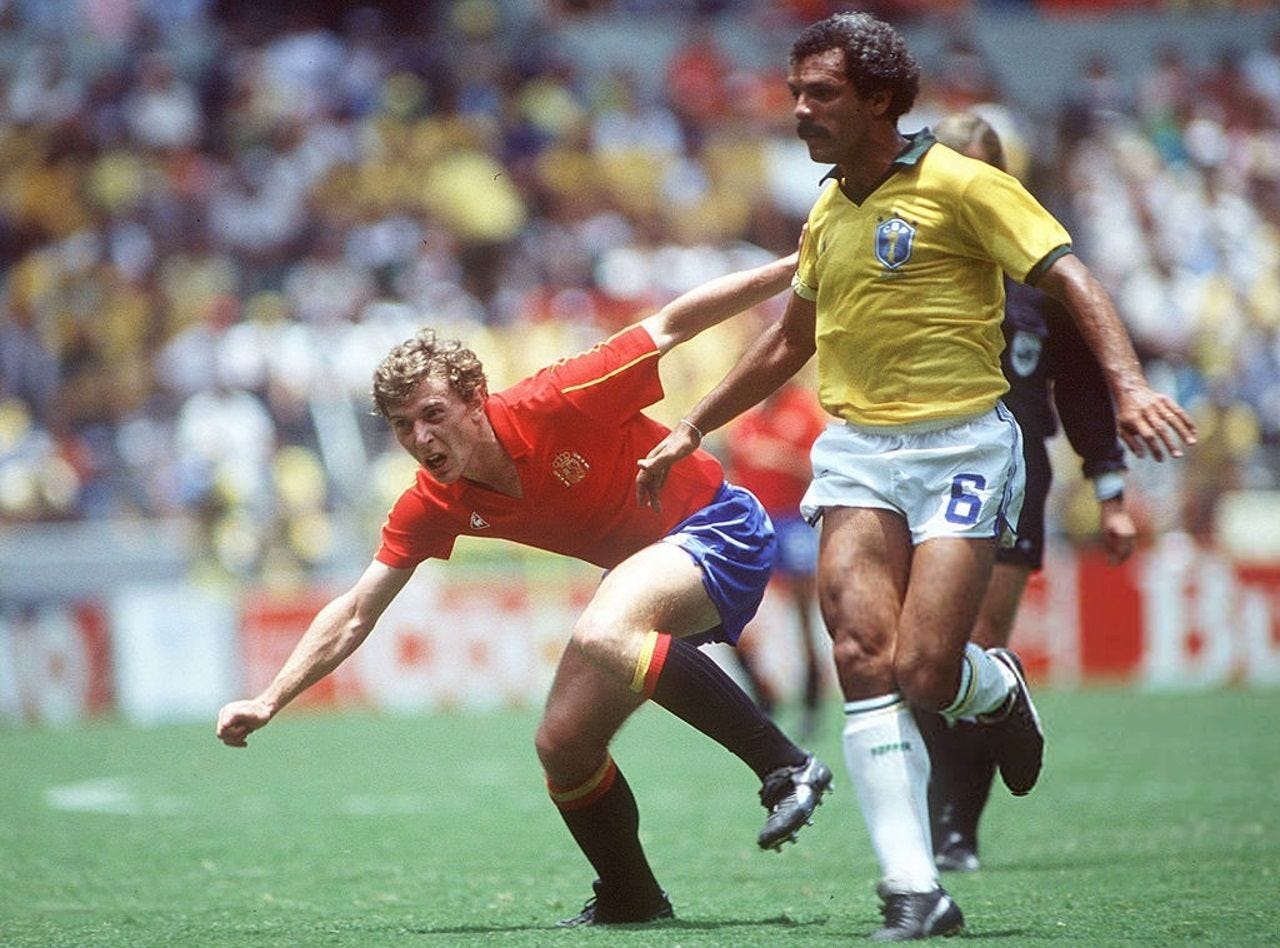 World Cup Finals, Guadalajara, Mexico, 1st June 1986, Brazil 1 v Spain 0,  Spain's Emilio Butragueno is challenged by… | Kids soccer, Association  football, World cup