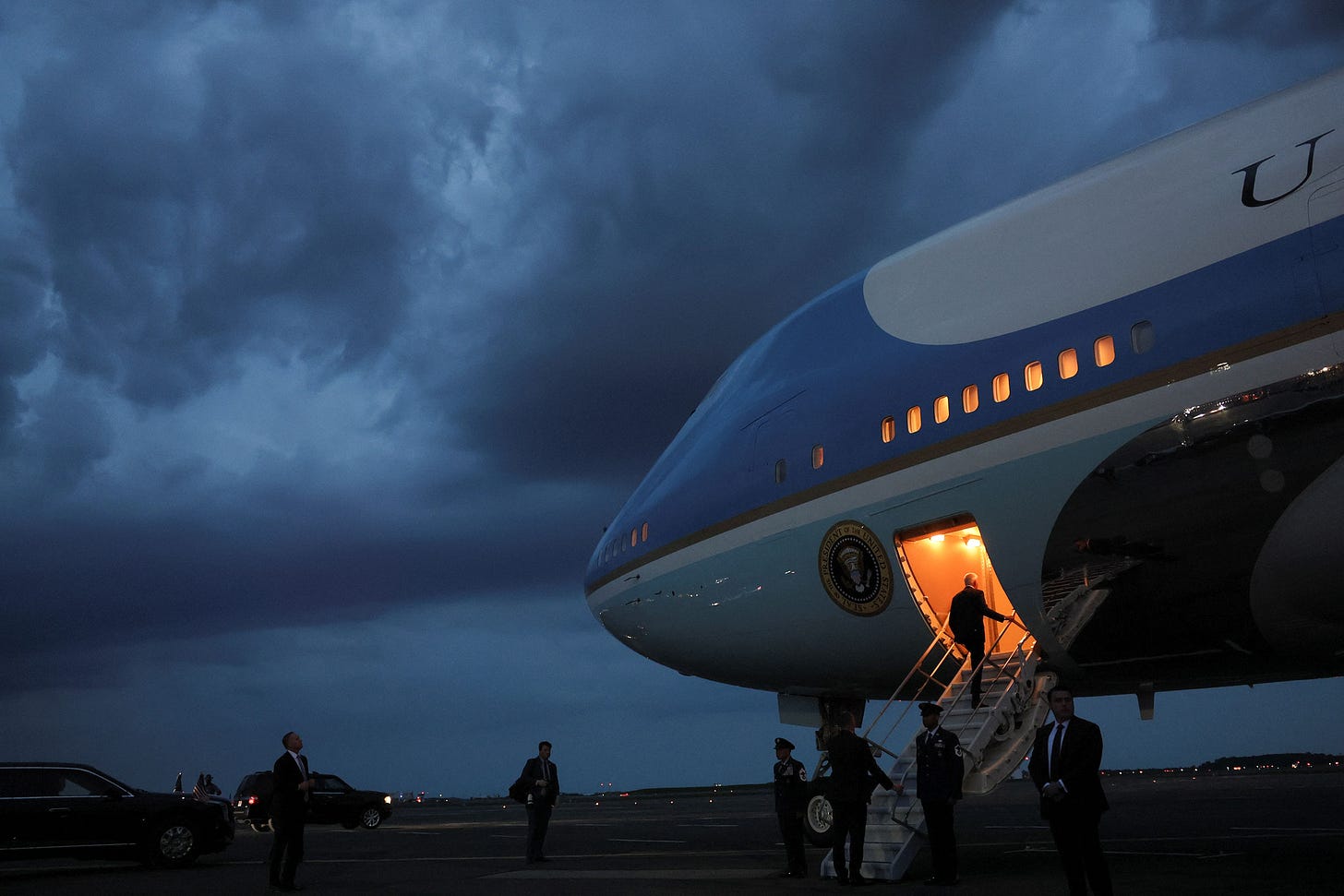 Biden boards Air Force One in Boston on May 21