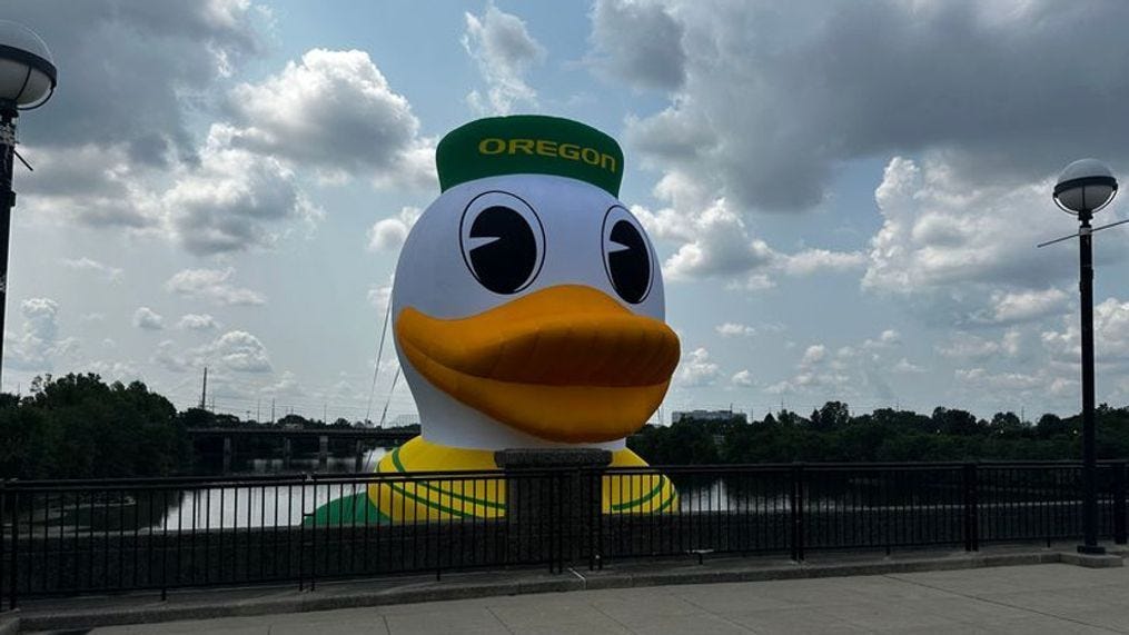 Oregon invades Indianapolis with giant inflatable duck in downtown river